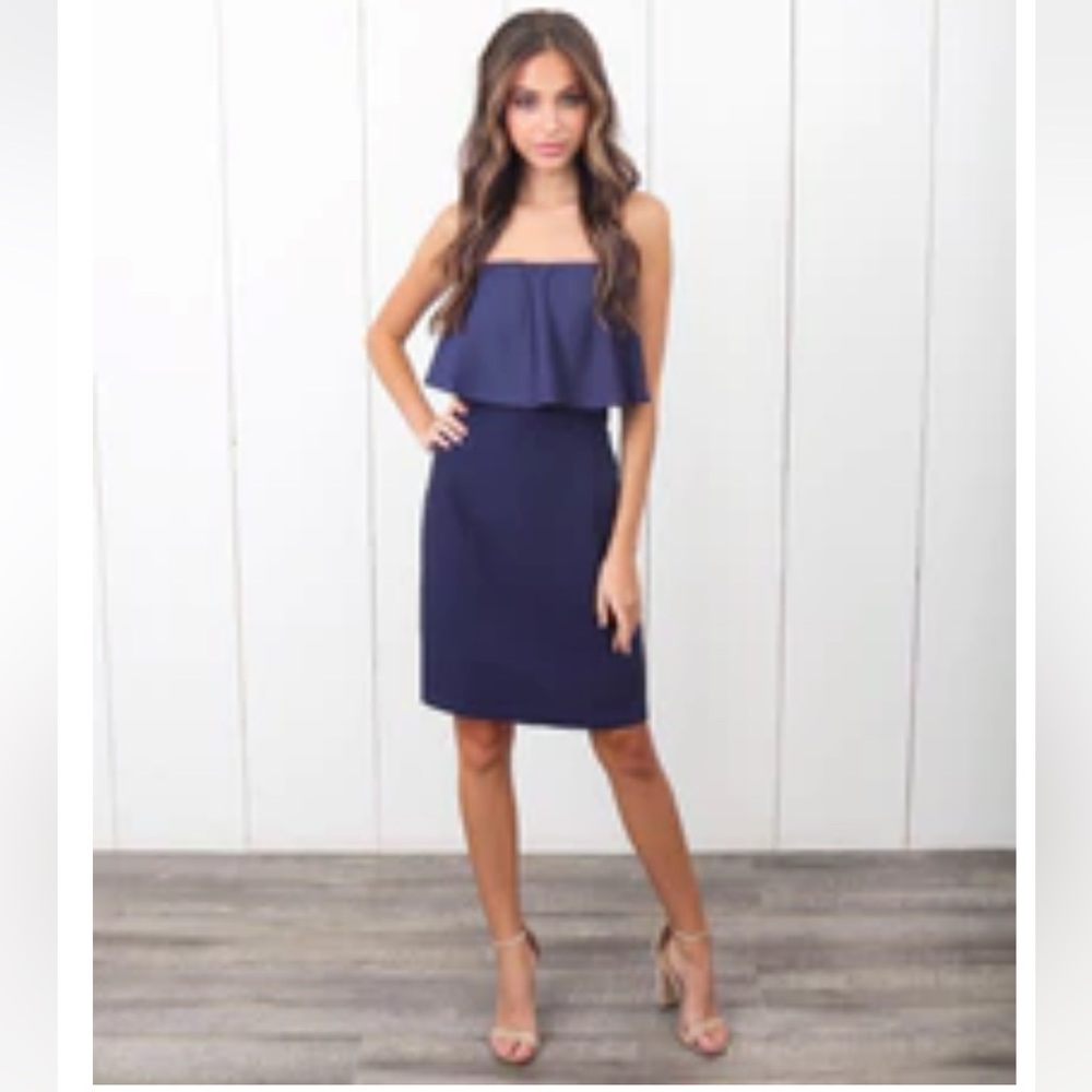 NWT Vici Strut In Strapless Dress Navy Size Medium